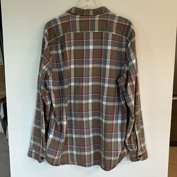 J. Crew Trade & Co Sporting Goods Gray Plaid Button Up Shirt Size XL - Picture 6 of 9